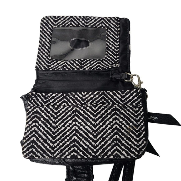 Vera Bradley "Night‎ and Day" Black & White Quilted Snap Coin Purse/Mini Wallett - Picture 4 of 8